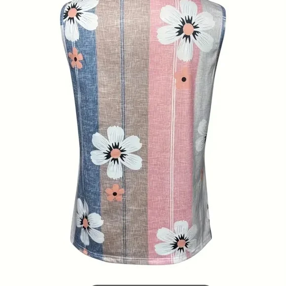 Blue and Pink Pleated Sleeveless Tank Top - Picture 4 of 6